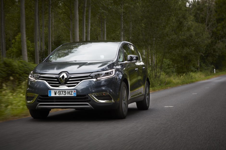 „Renault Espace“ patobulintas išsaugant pripažintus privalumus