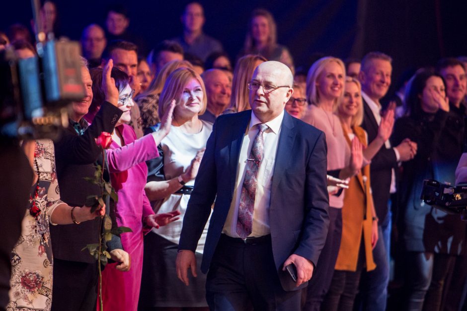 Jubiliejinėje „Auksinių svogūnų“ ceremonijoje pažiro apdovanojimai