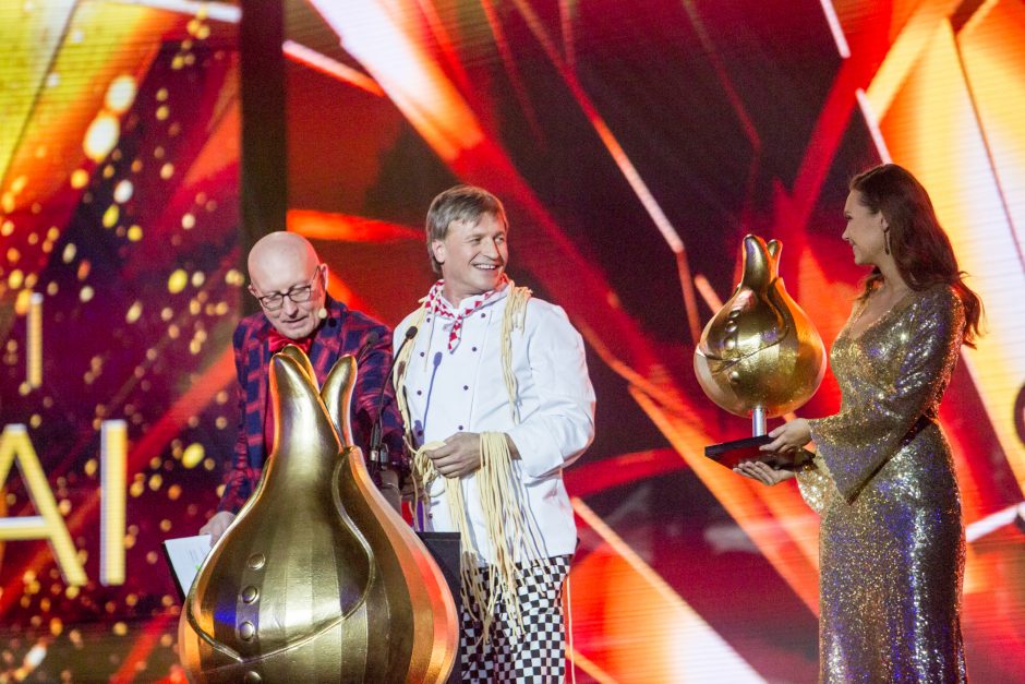 Jubiliejinėje „Auksinių svogūnų“ ceremonijoje pažiro apdovanojimai