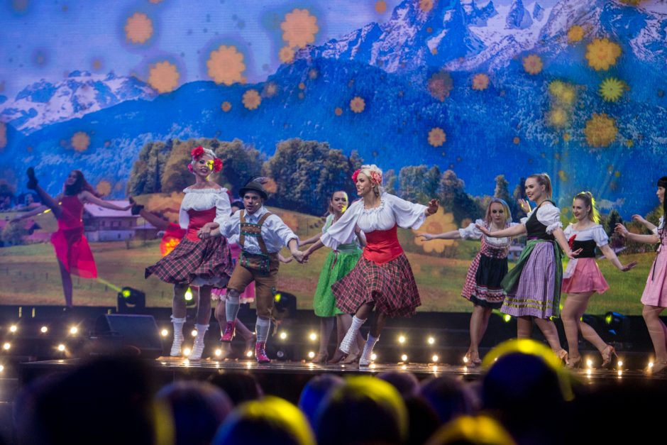 Jubiliejinėje „Auksinių svogūnų“ ceremonijoje pažiro apdovanojimai