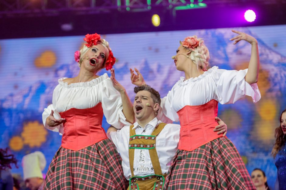 Jubiliejinėje „Auksinių svogūnų“ ceremonijoje pažiro apdovanojimai