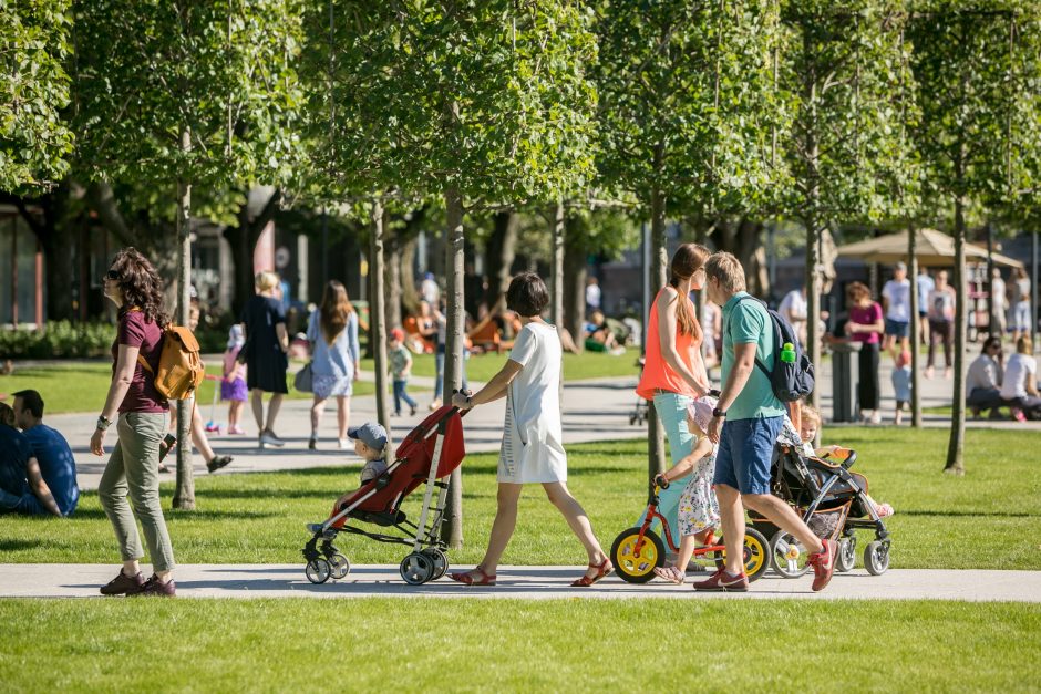 Lukiškių aikštėje pristatytas interaktyvus fontanas