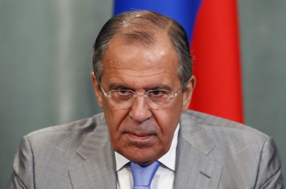 S. Lavrovas ragina Vakarus nutraukti „antirusišką isteriją“