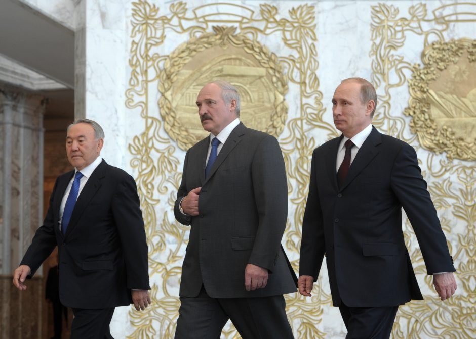 A. Lukašenka pasiūlė dešimtmečiui atidėti Eurazijos Ekonominės Sąjungos įkūrimą