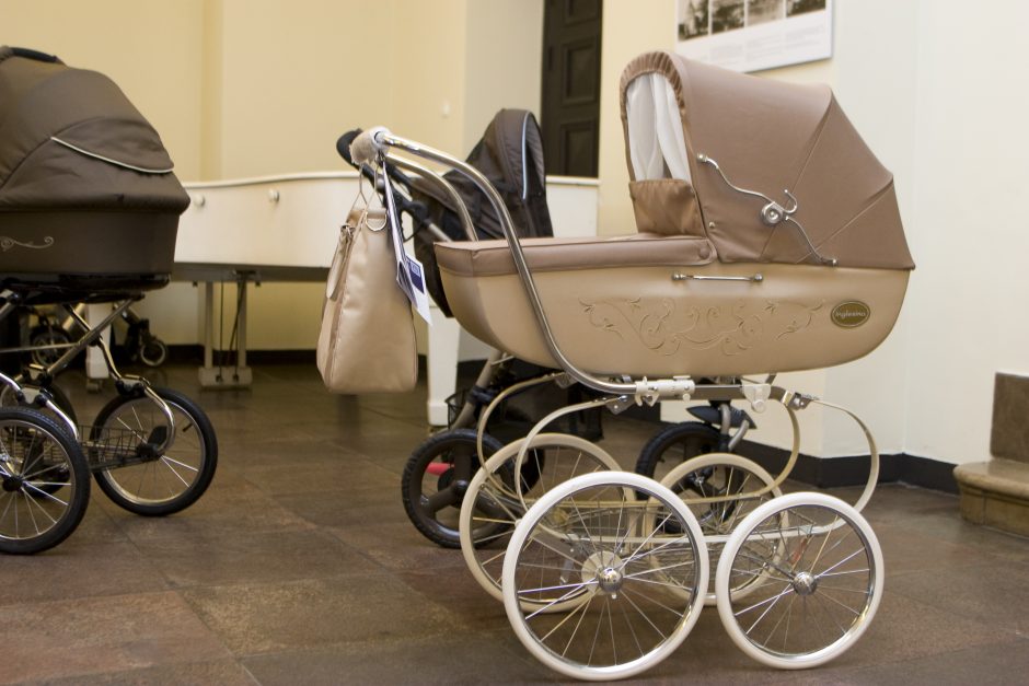 Nelaimė Vilniuje: mirė iš vežimėlio iškritęs kūdikis