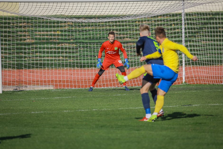 „Atlanto“ futbolininkai nugalėjo „Riterius“