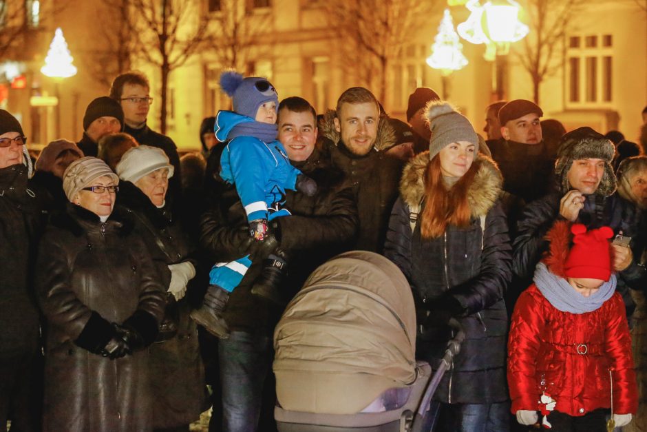 „Šventinis linkėjimas“ iš dingusios bažnyčios šventoriaus