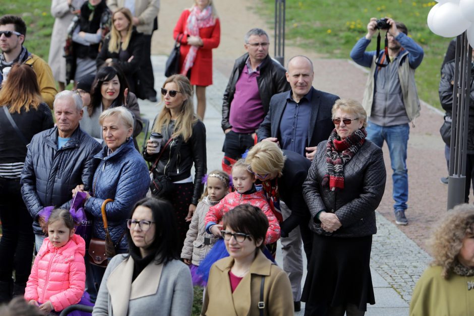 Mamoms – vaišių stalas ir koncertas