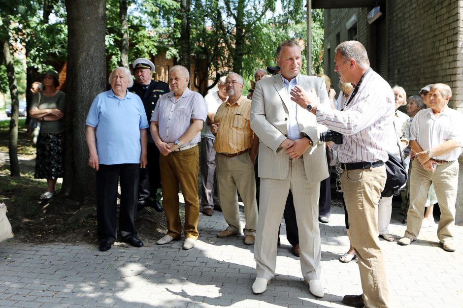 Atidengta memorialinė lenta lietuvybės puoselėtojui M. Jankui