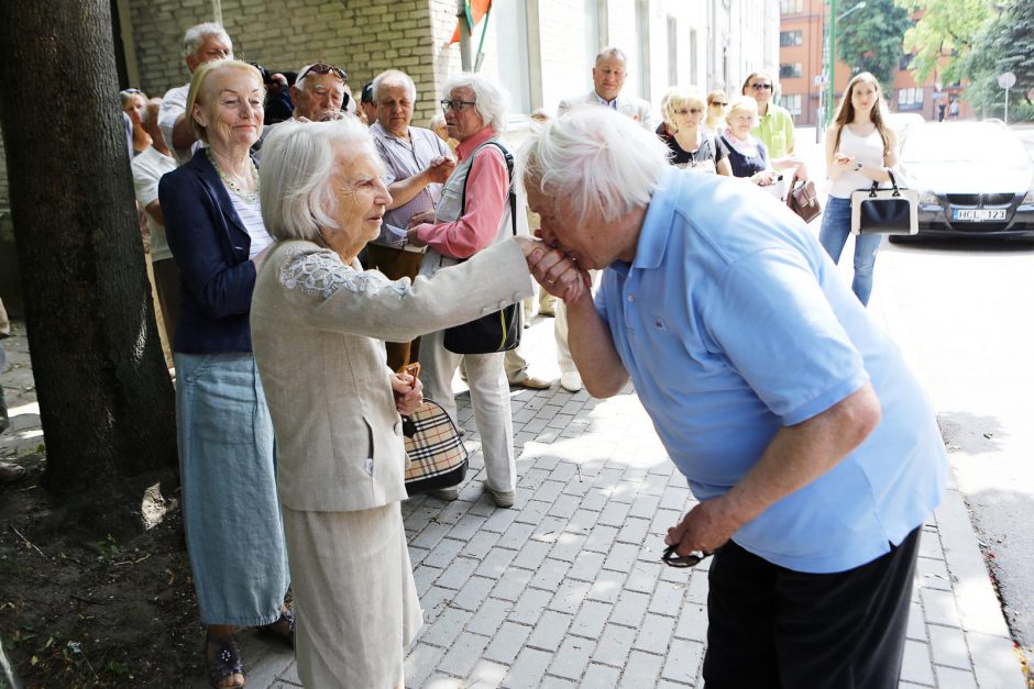 Atidengta memorialinė lenta lietuvybės puoselėtojui M. Jankui