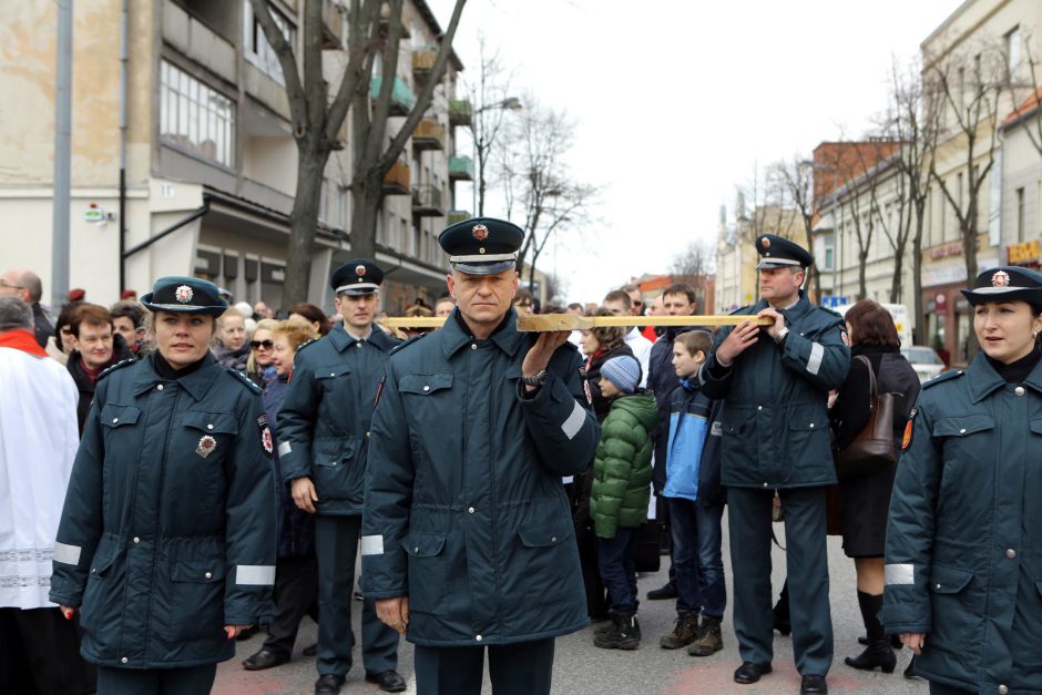 Tikintieji ėjo Kryžiaus kelią