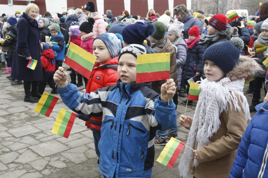 Mažieji patriotai jau atšventė Nepriklausomybės dieną