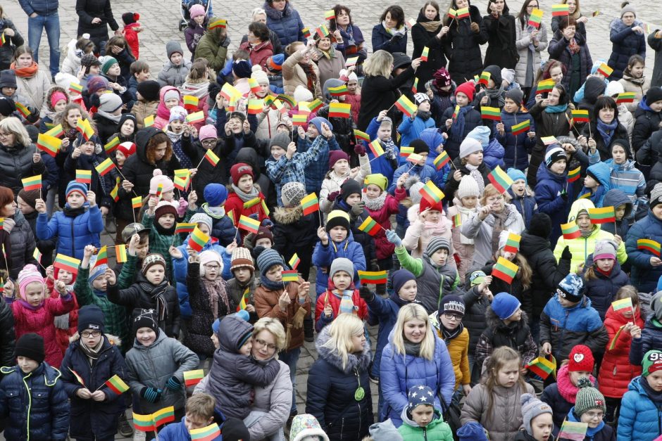 Mažieji patriotai jau atšventė Nepriklausomybės dieną