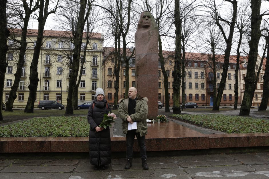 Klaipėdiečiai vėl nusilenkė K. Donelaičiui