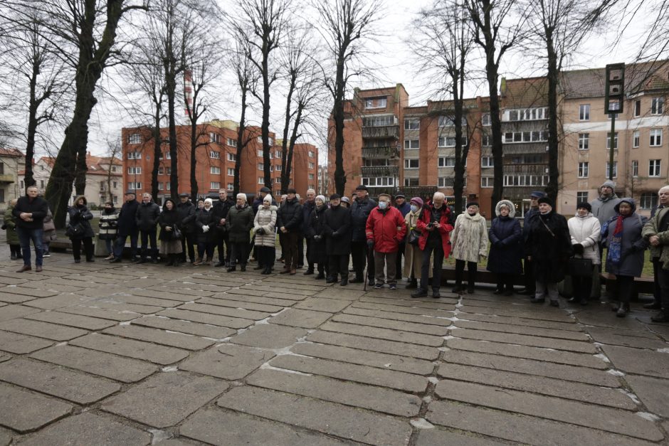 Klaipėdiečiai vėl nusilenkė K. Donelaičiui