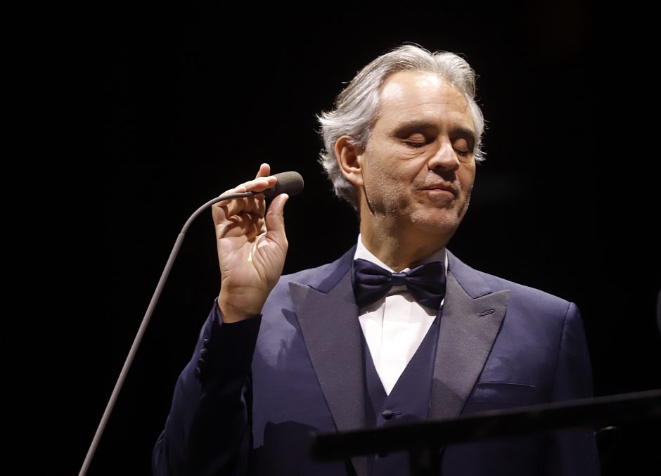 A. Bocelli gerbėjai Kauno centre kėlė spūstis