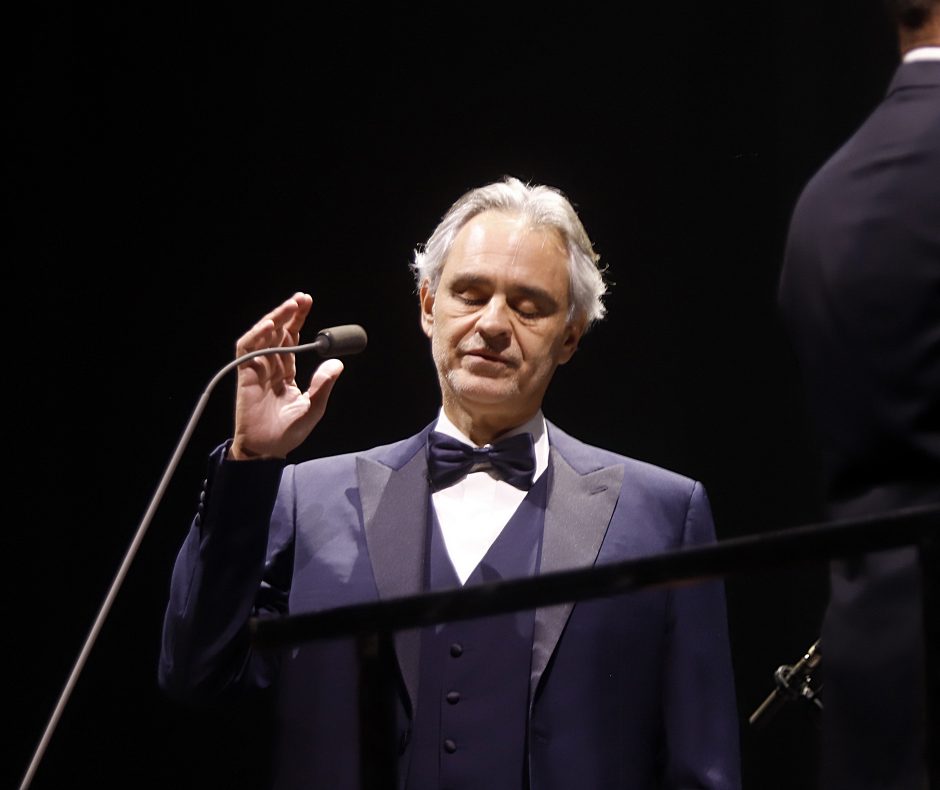 A. Bocelli gerbėjai Kauno centre kėlė spūstis