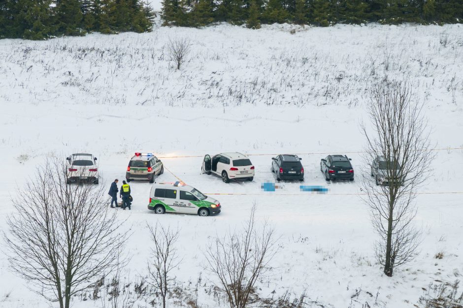 Siaubas Elektrėnų rajone: vyras nušovė sutuoktinę, sužeidė jos dukrą ir nusižudė pats