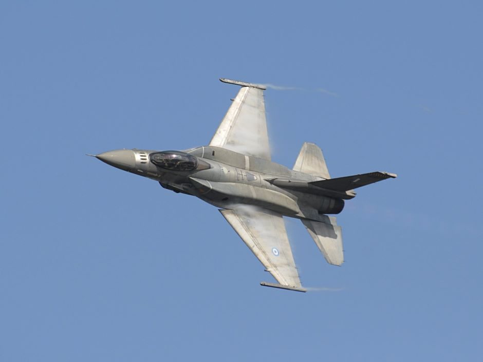 Ministrė: Nyderlandai papildomai perduos Ukrainai šešis naikintuvus F-16