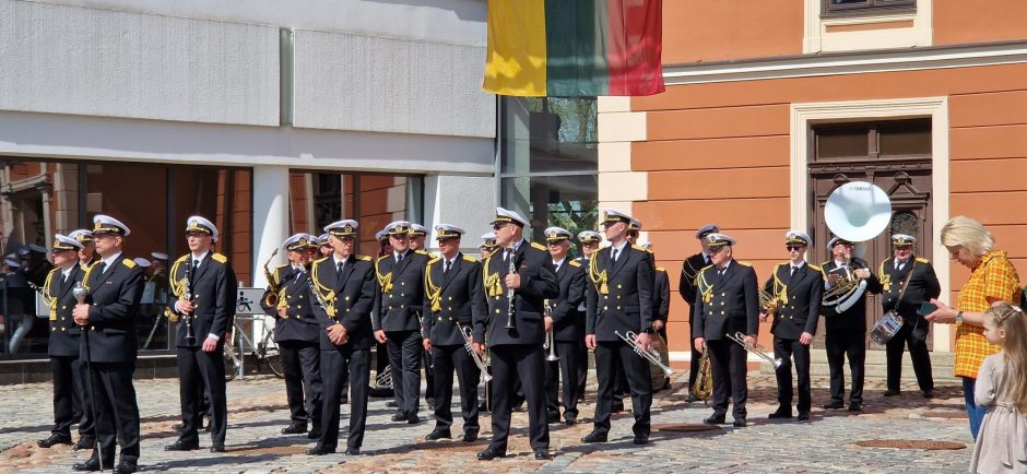 Teatro aikštėje – ugniagesių gelbėtojų šventė