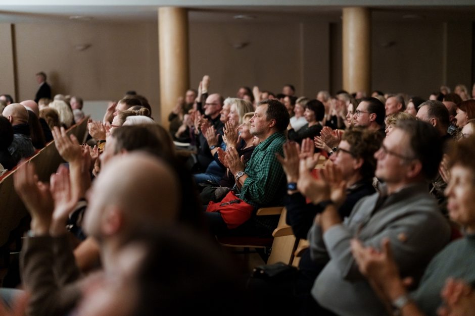 Mandolinos simboliu tituluojamas A. Avitalis užbūrė Klaipėdos publiką