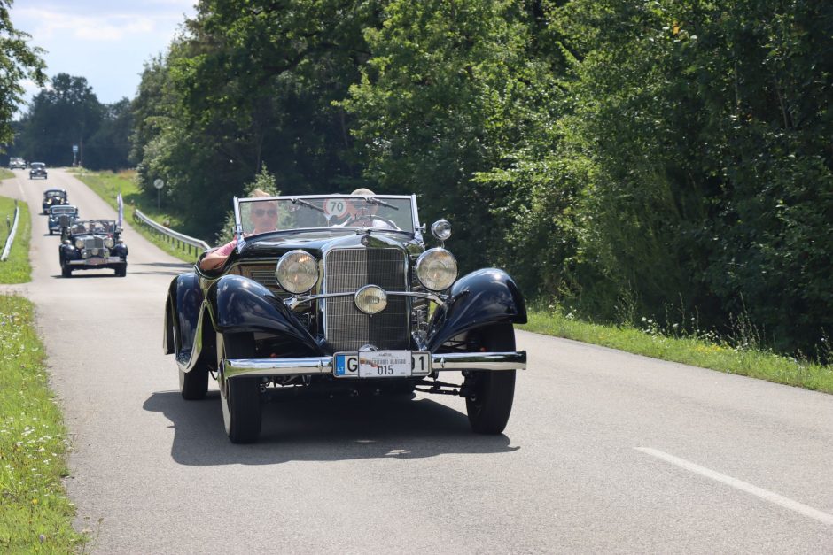 Biržų keliais riedėjo nesenstanti klasika