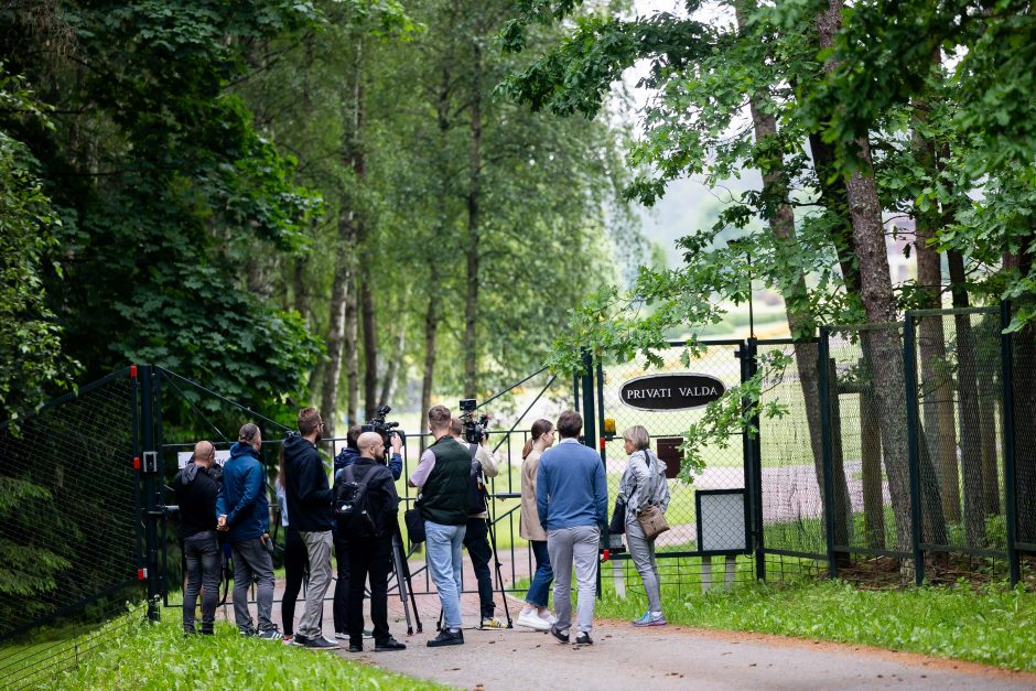 Inspektoriai pateko į numanomą J. Borisovo šaudyklą prie Trakų, nurodys statinį nugriauti