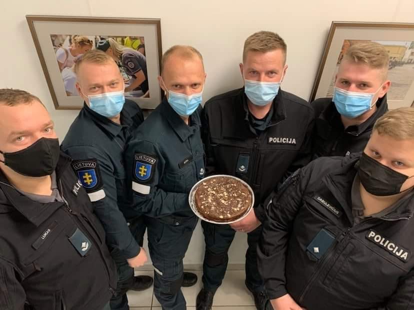 Klaipėdos rajono policijos komisariate kvepėjo pyragais