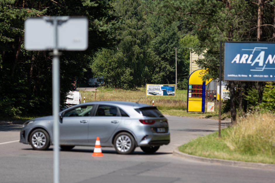 Sujudimas dėl dujų nuotėkio Vilniaus degalinėje: atnaujintas eismas