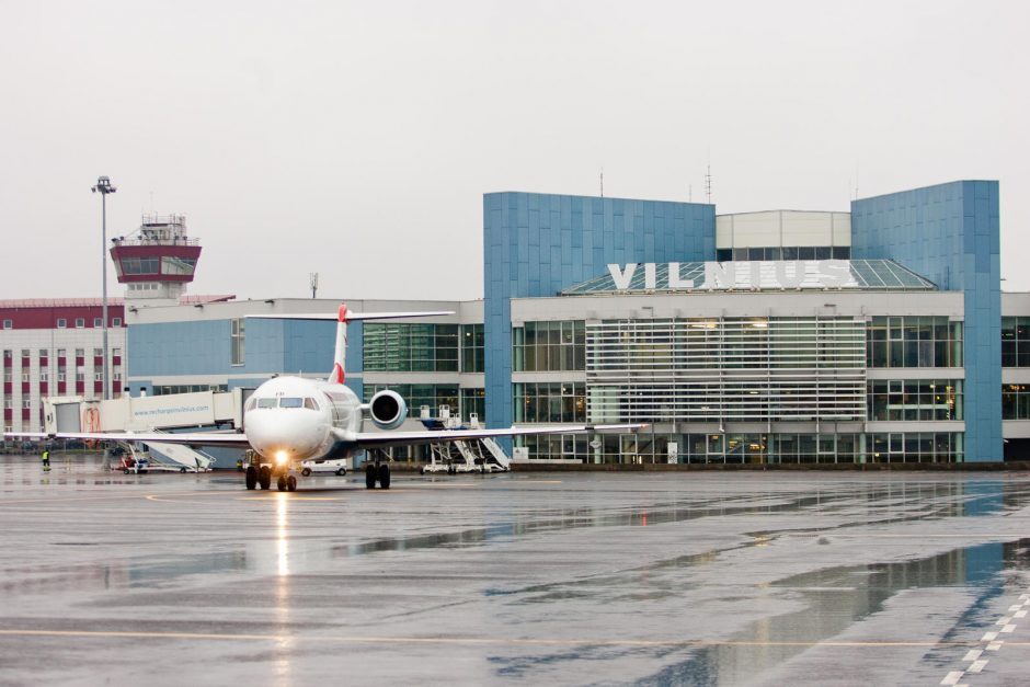 Vilniaus oro uoste pareigūnams įkliuvo du teisingumo vengę asmenys