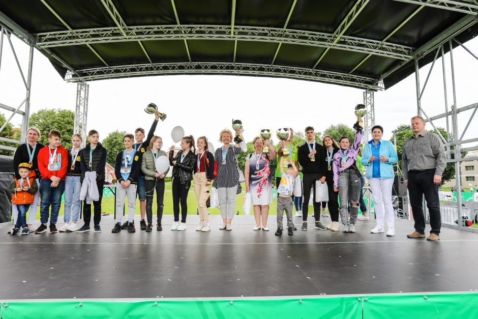 „Olimpinė diena“ Kauno Santakos parke: pasveikino žaidynių nugalėtojus