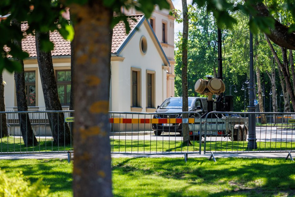 Baltijos šalių gynybos ministrų komunikato pasirašymas