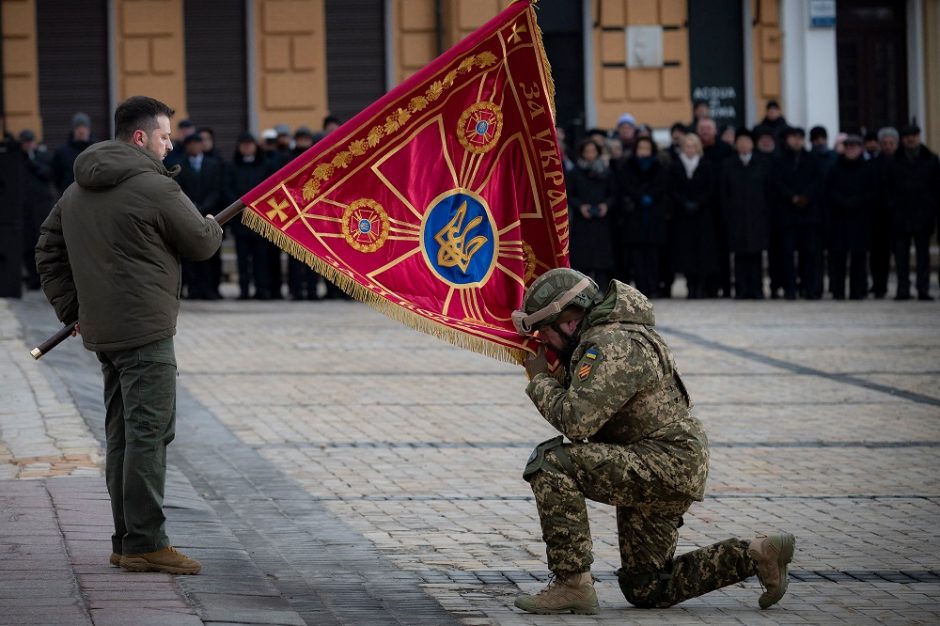 V. Zelenskis: kova dėl Ukrainos Donbaso „skausminga ir sunki“