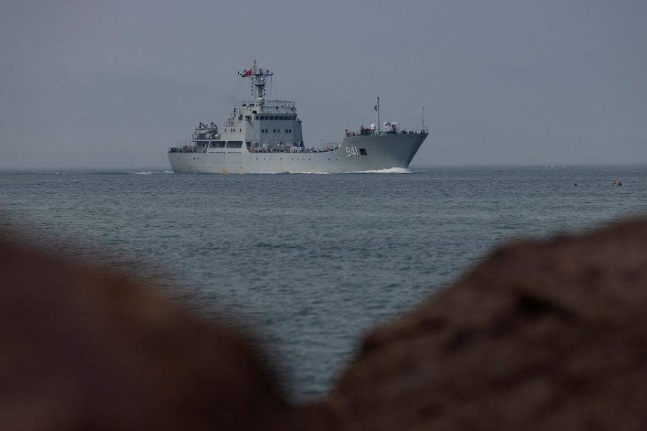 G-7 reiškia nepritarimą Pekino „militarizavimo veiklai“ Pietų Kinijos jūroje