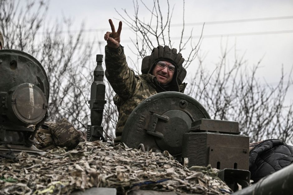 381-oji karo Ukrainoje diena