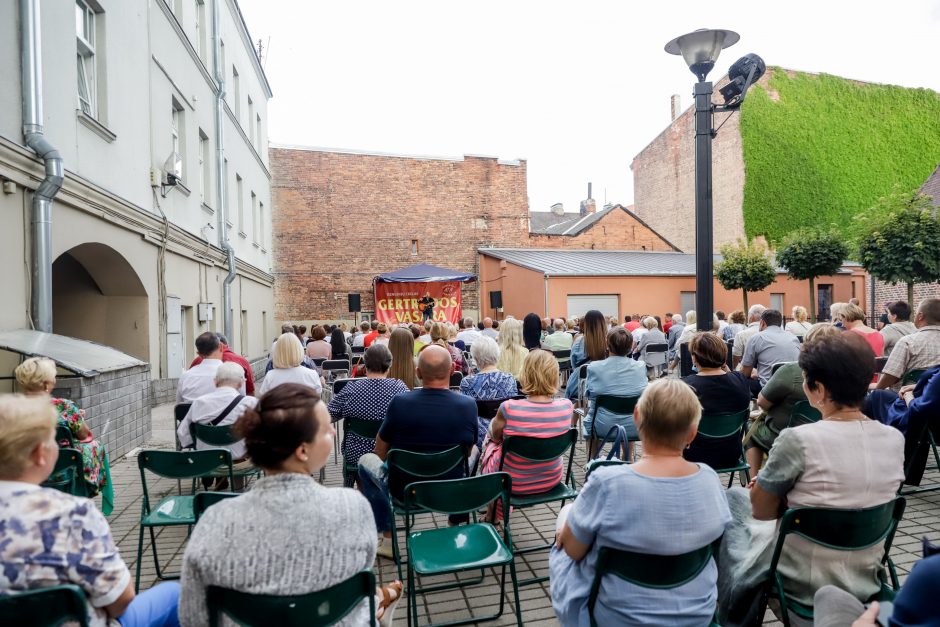 Festivalyje „Gertrūdos vasara“ būrį gerbėjų pritraukė scenos legenda O. Vyšniauskas