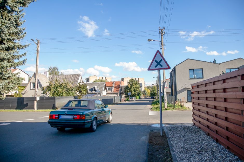 Vilijampolės gatvėse keičiasi eismo tvarka: būtina stebėti kelio ženklus