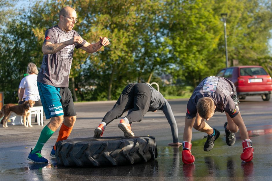 „Fluxus“ festivalis ir kopimas į Parodos kalną įvyks – būtinos kaukės