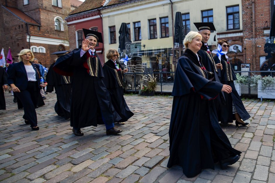 LSMU mokslo metų pradžios šventėje – neribotų galimybių ir bendruomeniškumo dvasia  