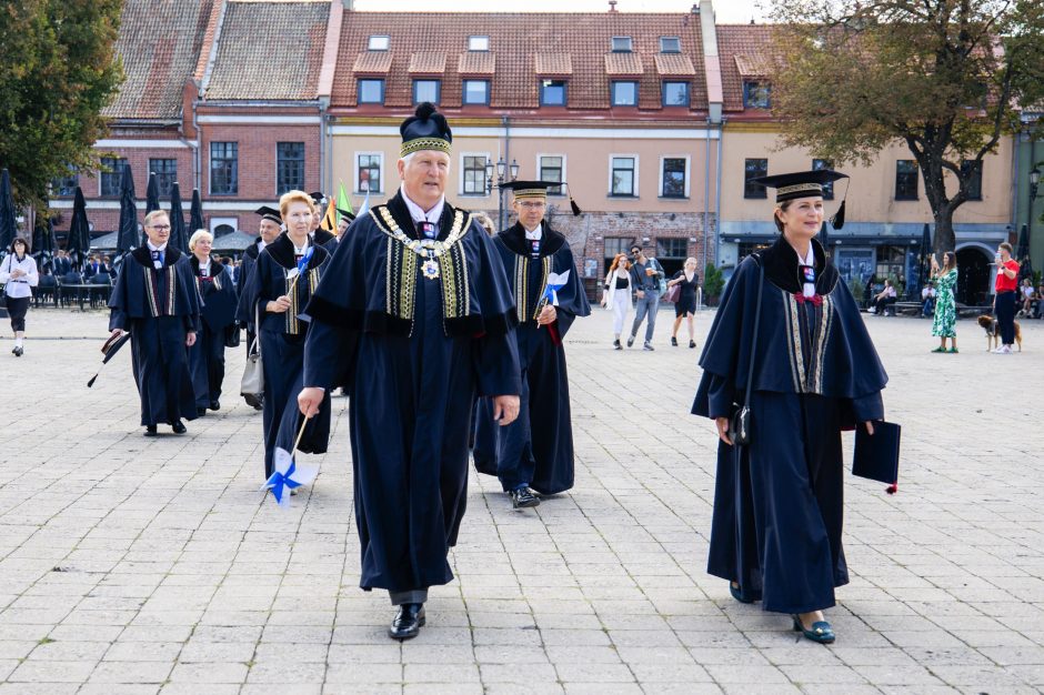 LSMU mokslo metų pradžios šventėje – neribotų galimybių ir bendruomeniškumo dvasia  