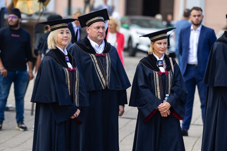 LSMU mokslo metų pradžios šventėje – neribotų galimybių ir bendruomeniškumo dvasia  