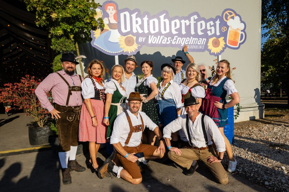 Praūžė „Volfas Engelman Oktoberfestas“: šventinis ritualas, bavariškos tradicijos ir princo vizitas