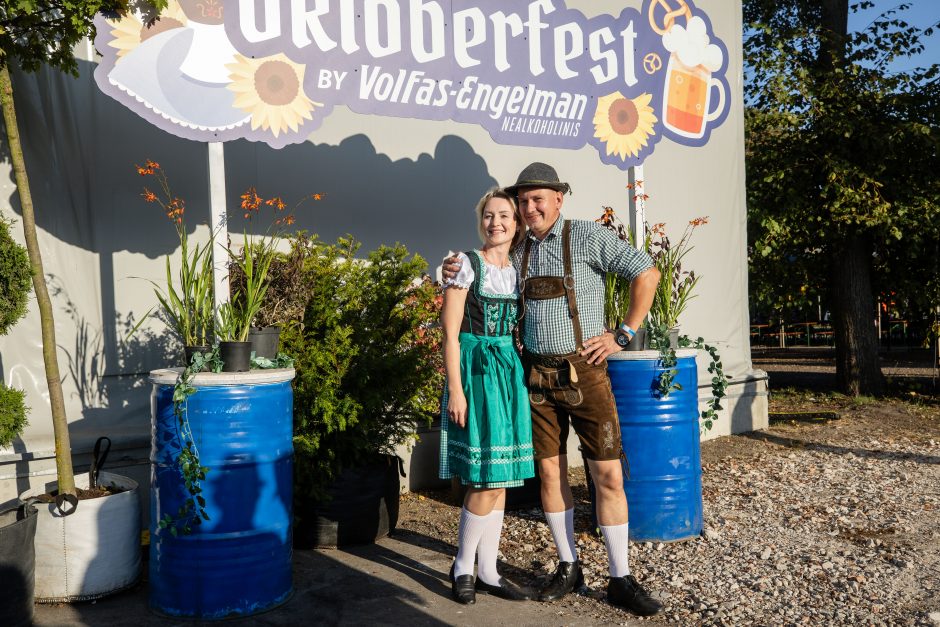 Praūžė „Volfas Engelman Oktoberfestas“: šventinis ritualas, bavariškos tradicijos ir princo vizitas