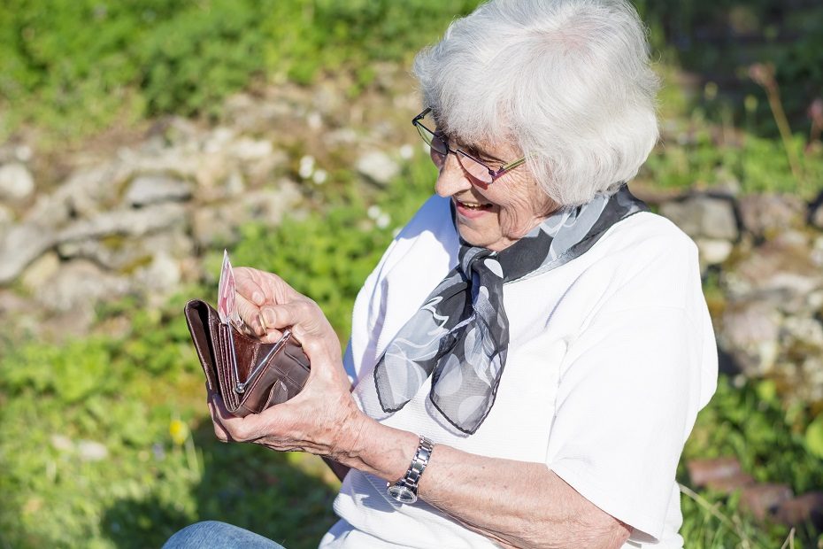 Ministerija: vidutinė senatvės pensija kitąmet didės iki 605 eurų