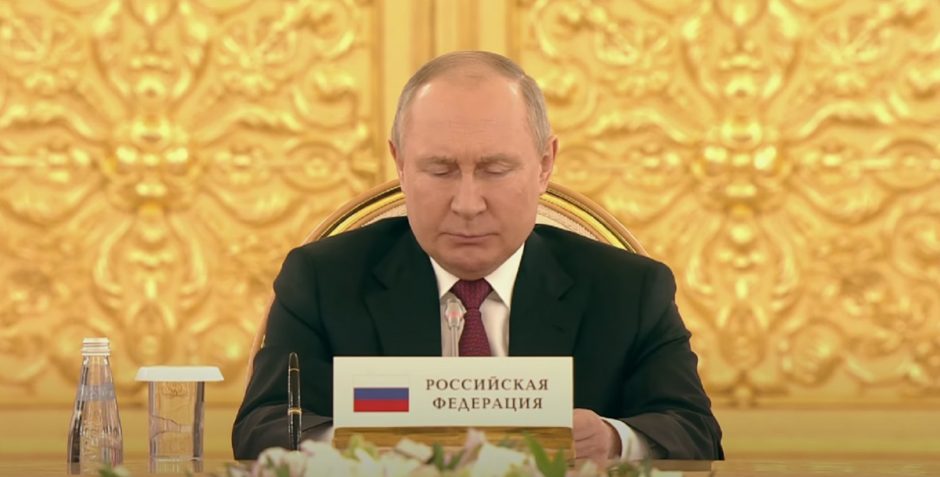 V. Putinas pasirašė naują dekretą dėl pasirengimo mobilizacijai