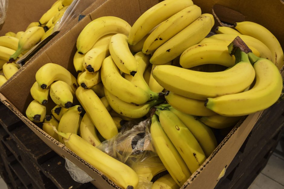 Policija bananų siuntose rado daugiau kaip 800 kg kokaino
