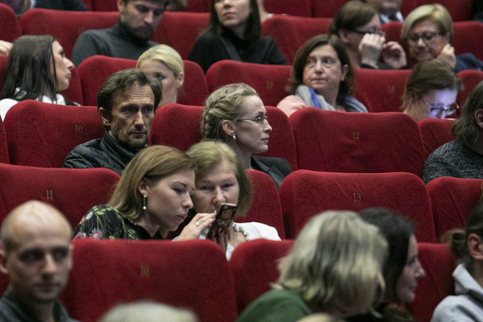 Augant infliacijai dauguma gyventojų atsisako pramogų