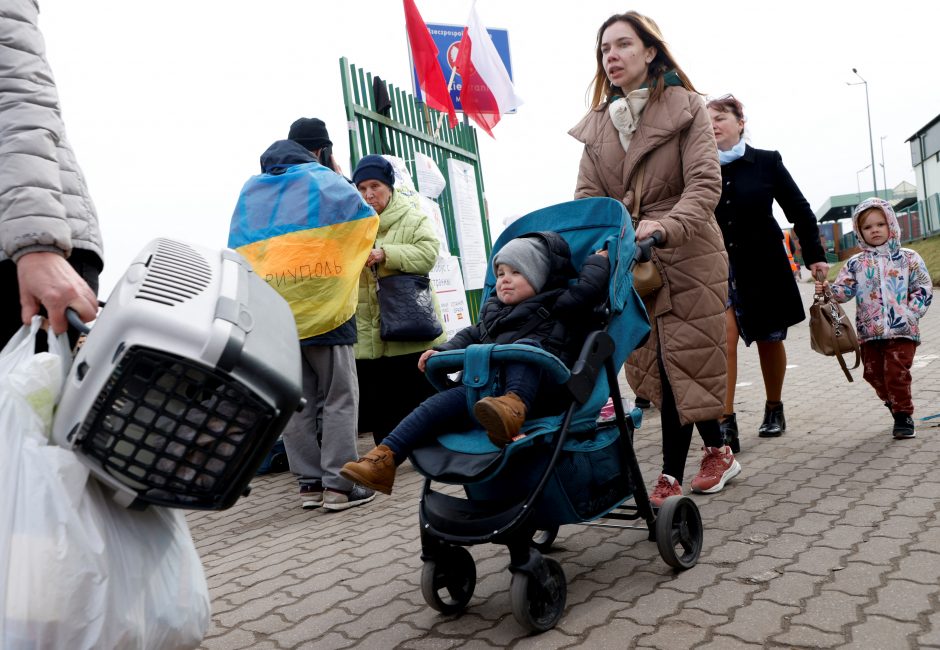 Lenkijos pasienio apsauga suskaičiavo 3,9 mln. sienos kirtimo atvejų iš Ukrainos