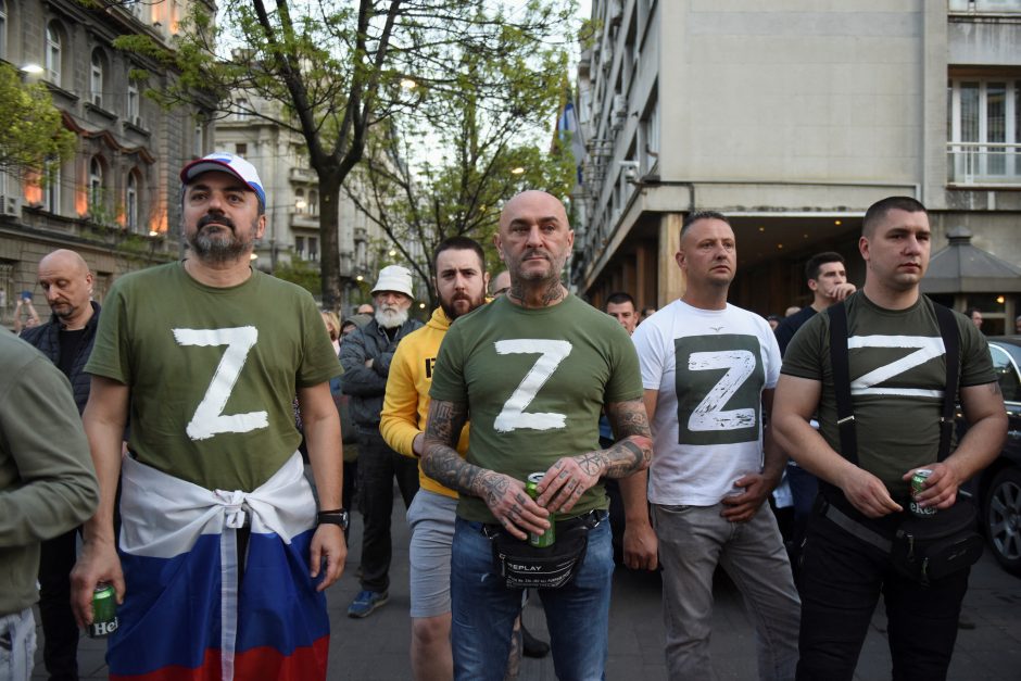 Ragina neišduoti vizų rusams: su raide „Z“ ant marškinėlių nevalia valkiotis po istorines vietas