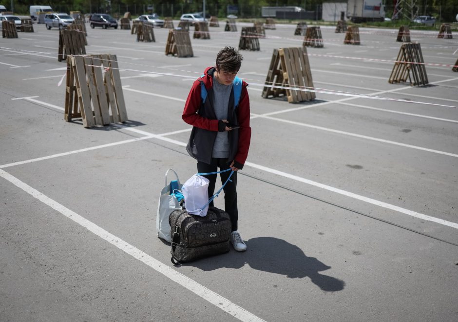 Dauguma lenkų teigiamai vertina Ukrainos pabėgėlių priėmimą